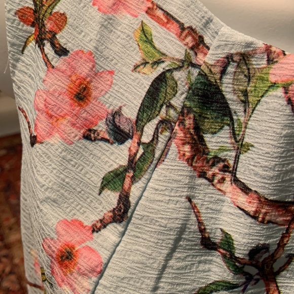 Summer dress - Picture 3 of 3